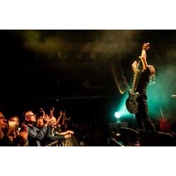 Jay Apperley of UK Foo Fighters Tribute Band