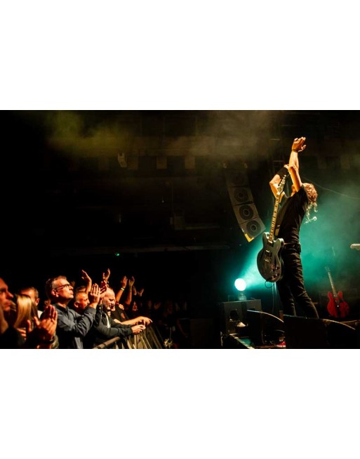 Jay Apperley of UK Foo Fighters Tribute Band