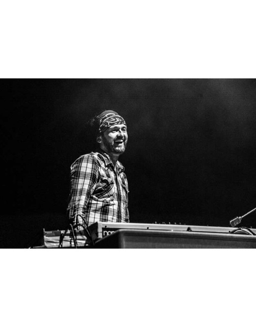 Nick Wight of UK Foo Fighters