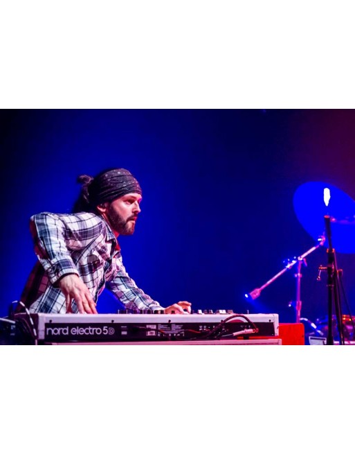 Nick Wight of UK Foo Fighters