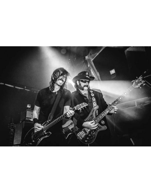 Jay Apperley of UK Foo Fighters & Rob Campbell of Motorheadache UK